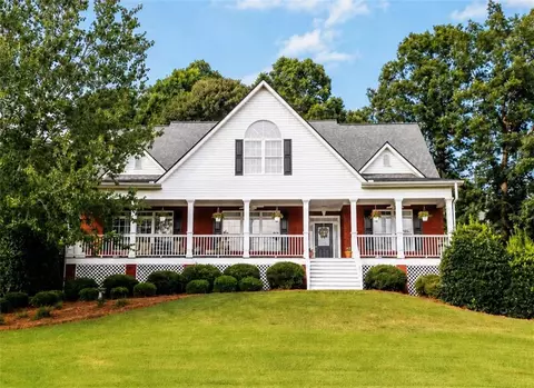 1805 Wesleyan Ln, Loganville, GA 30052