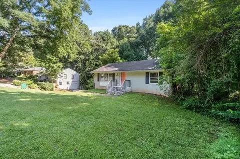 2262 Vistamont Dr, Decatur, GA 30033