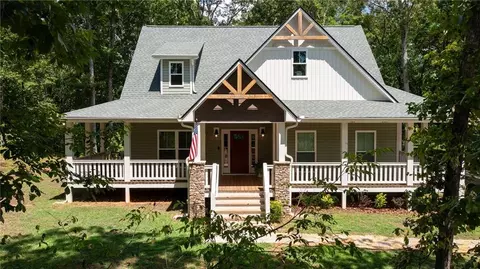 919 Price Rd, Dawsonville, GA 30534
