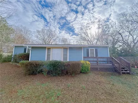 1136 High Falls Rd, Griffin, GA 30223