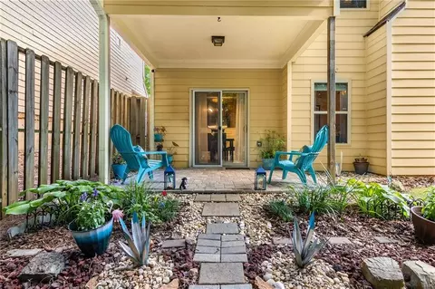 513 Broughton Dr, Canton, GA 30114 photo 5