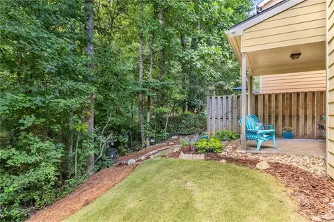 513 Broughton Dr, Canton, GA 30114 photo 3