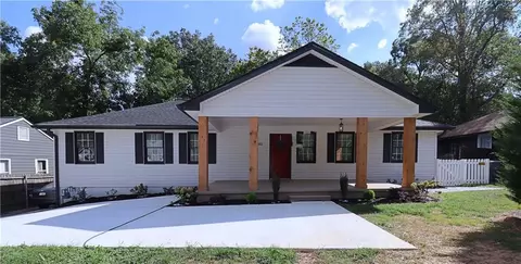 382 Mcarthur Dr NE, Marietta, GA 30060