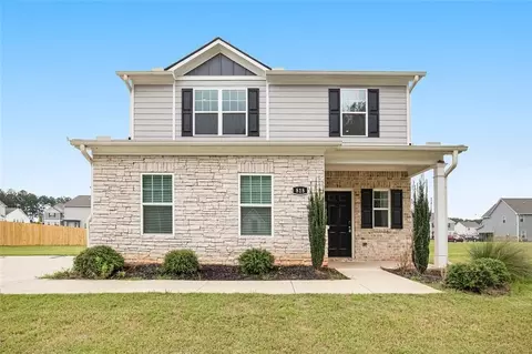 818 Robbie Ln, Monroe, GA 30655