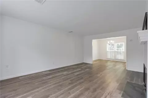 3469 Silver Maple Dr, Duluth, GA 30096 photo 6