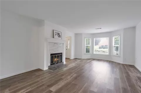 3469 Silver Maple Dr, Duluth, GA 30096 photo 5