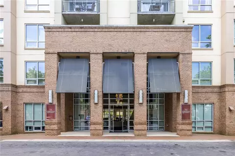 711 Cosmopolitan Dr #207, Atlanta, GA 30324