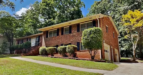 2830 Wendy Ln, Marietta, GA 30062