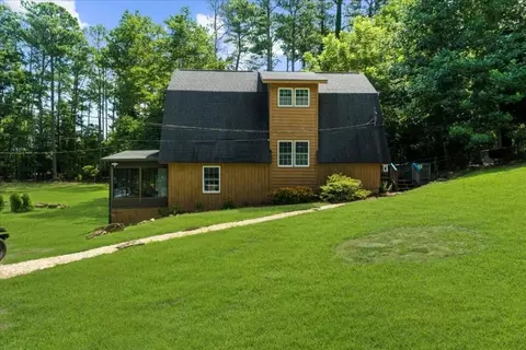 5851 Dolvin Ln, Buford, GA 30518