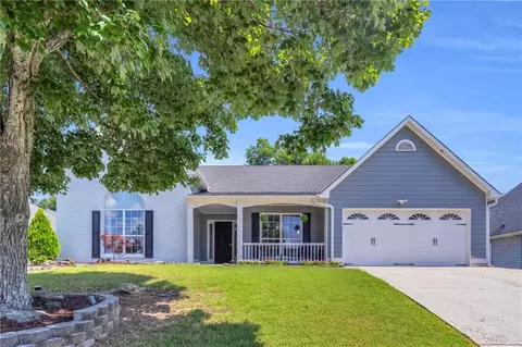 499 Running Doe Ct, Suwanee, GA 30024