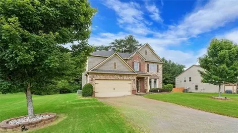 1610 Kenilworth Ln SE, Conyers, GA 30013