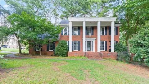1241 Mount Vernon Dr, Lawrenceville, GA 30044