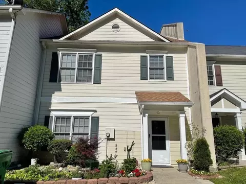 881 Glynn Oaks Dr, Clarkston, GA 30021