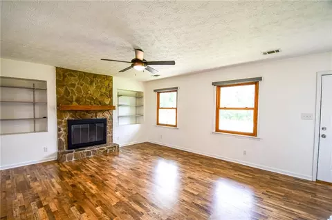 Living - 125 Point View Ct, Tyrone, GA 30290 photo 4 of 5