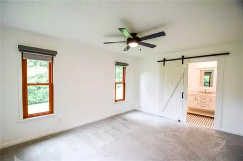 Bedroom - 125 Point View Ct, Tyrone, GA 30290 photo 1 of 11