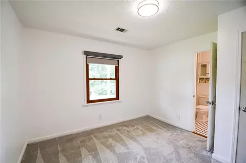 Bedroom - 125 Point View Ct, Tyrone, GA 30290 photo 8 of 11