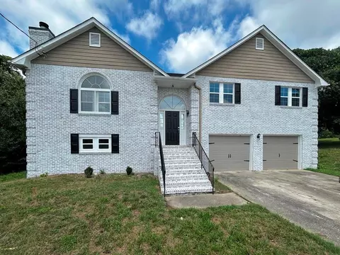 6767 Creek Valley Way, Douglasville, GA 30134