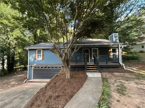 3180 Pilgrims Dr, Douglasville, GA 30135