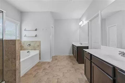 Entry Way - 7261 Silk Tree Pointe, Braselton, GA 30517 photo 5 of 6