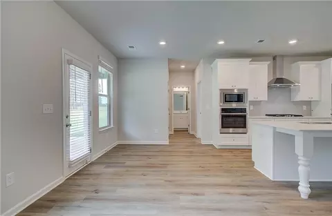 405 Hatcher Ct, Hampton, GA 30228 photo 8