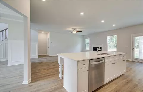 405 Hatcher Ct, Hampton, GA 30228 photo 12