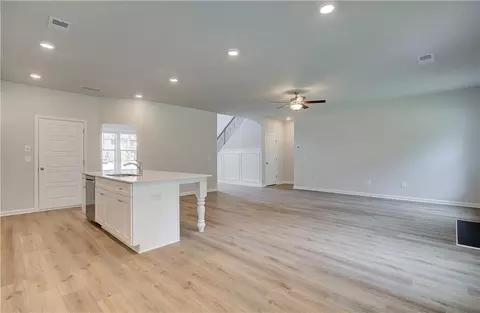 405 Hatcher Ct, Hampton, GA 30228 photo 10