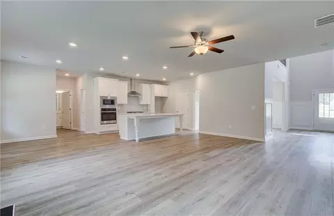 405 Hatcher Ct, Hampton, GA 30228 photo 6