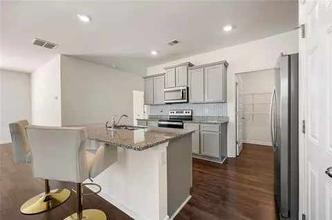 12188 Conrad Cir, Hampton, GA 30228 photo 18