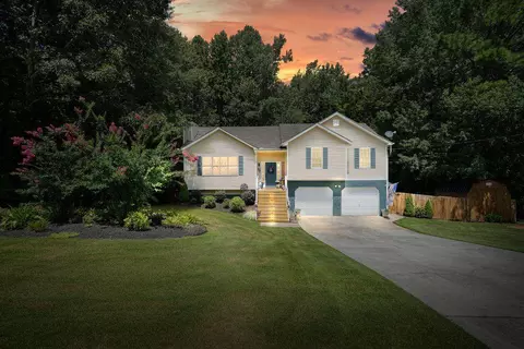 227 Bridge Lndg, Douglasville, GA 30134