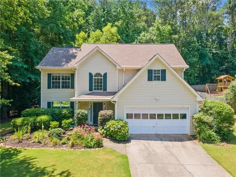 5340 Harris Creek Dr, Cumming, GA 30040