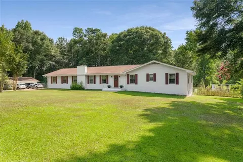 151 County Line Rd, Fayetteville, GA 30215