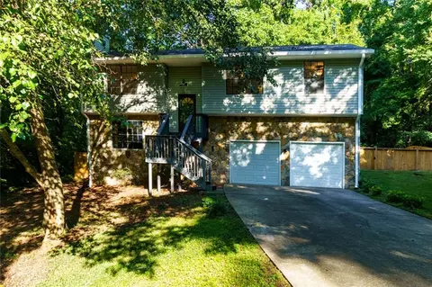1172 Ridgeside Dr NW, Acworth, GA 30102