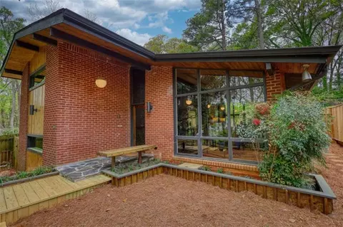 151 Rockmart Dr SW, Atlanta, GA 30314