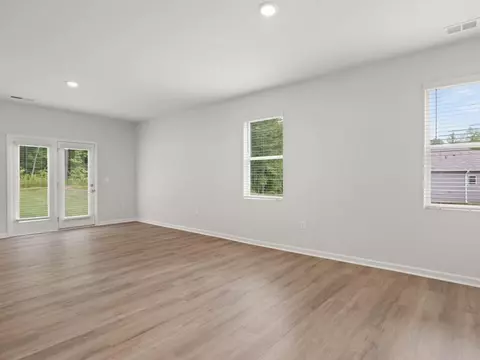 Living - 143 Rolling Meadow Trce, Jasper, GA 30143 photo 1 of 4