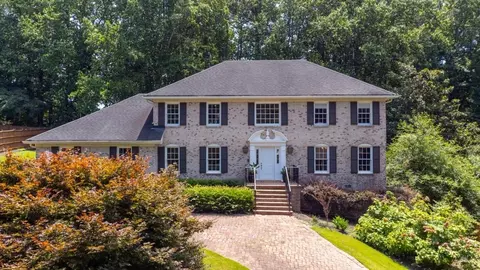 5349 Forest Springs Dr, Dunwoody, GA 30338