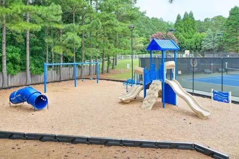 5185 Centennial Creek Vw NW, Acworth, GA 30102