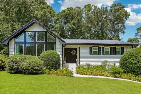 2720 Creekview Pt NW, Marietta, GA 30064