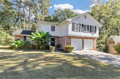 1328 Kimlie Ln, Decatur, GA 30035
