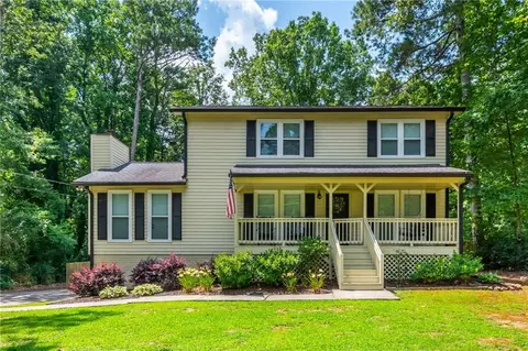 2813 Kellogg Creek Rd, Acworth, GA 30102