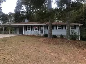 5250 Hollyhock Rd, Douglasville, GA 30135