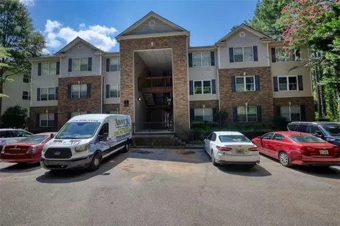 4102 Par Three Way, Lithonia, GA 30038