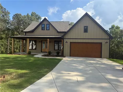 170 Willow Leaf Dr, Buchanan, GA 30113