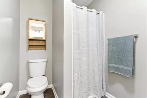Bath - 22 Jennifer Ln, Rydal, GA 30171 photo 2 of 3