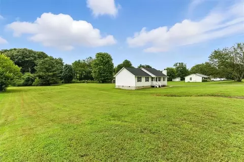 Exterior - 22 Jennifer Ln, Rydal, GA 30171 photo 2 of 16