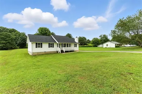 Exterior - 22 Jennifer Ln, Rydal, GA 30171 photo 4 of 16