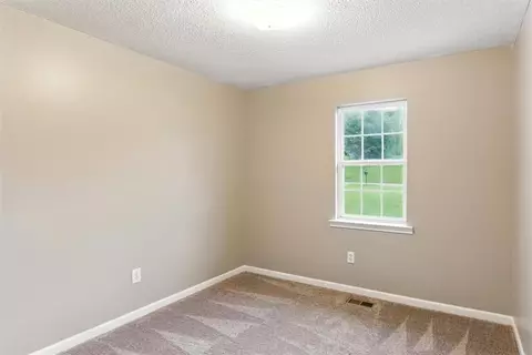 Bedroom - 22 Jennifer Ln, Rydal, GA 30171 photo 5 of 5
