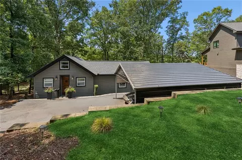 5705 Ridgeway Cir, Gainesville, GA 30506
