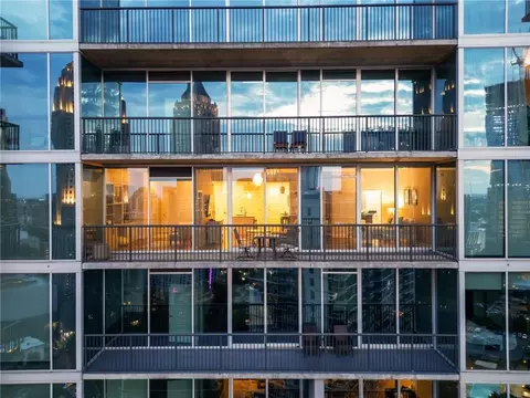 1080 Peachtree St NE #2315, Atlanta, GA 30309