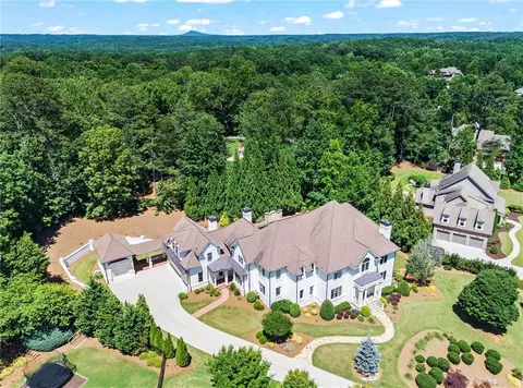 13922 Tree Loft Rd, Milton, GA 30004