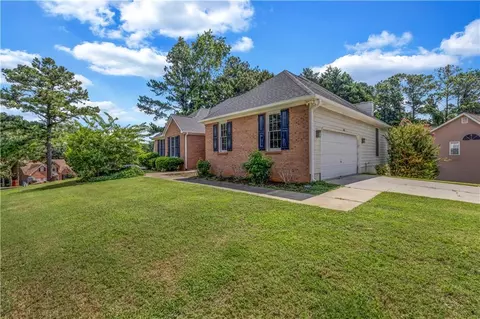 148 Sawgrass Way, Fayetteville, GA 30215